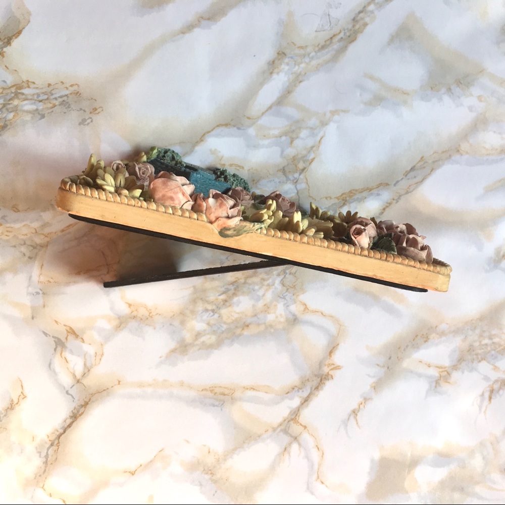 🌸 Cottage Core 3D Frame 🌸 - Picture 3 of 4